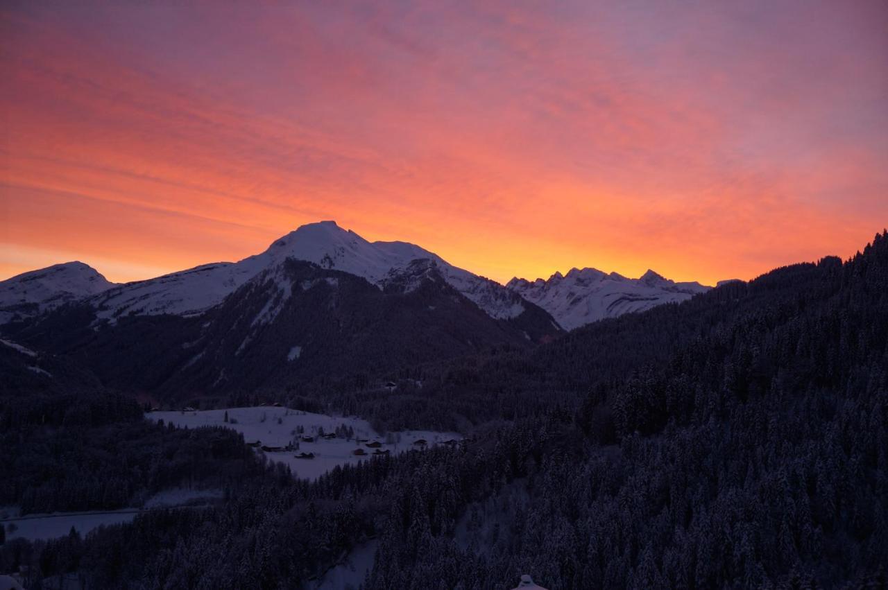 'Petite Ferme Les Bouts' Apartment, Sleeps 6, Nr Morzine La Cote d'Arbroz Exterior photo